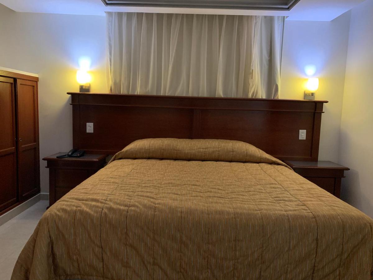 Motel Real Del Sur Moroleon Zewnętrze zdjęcie