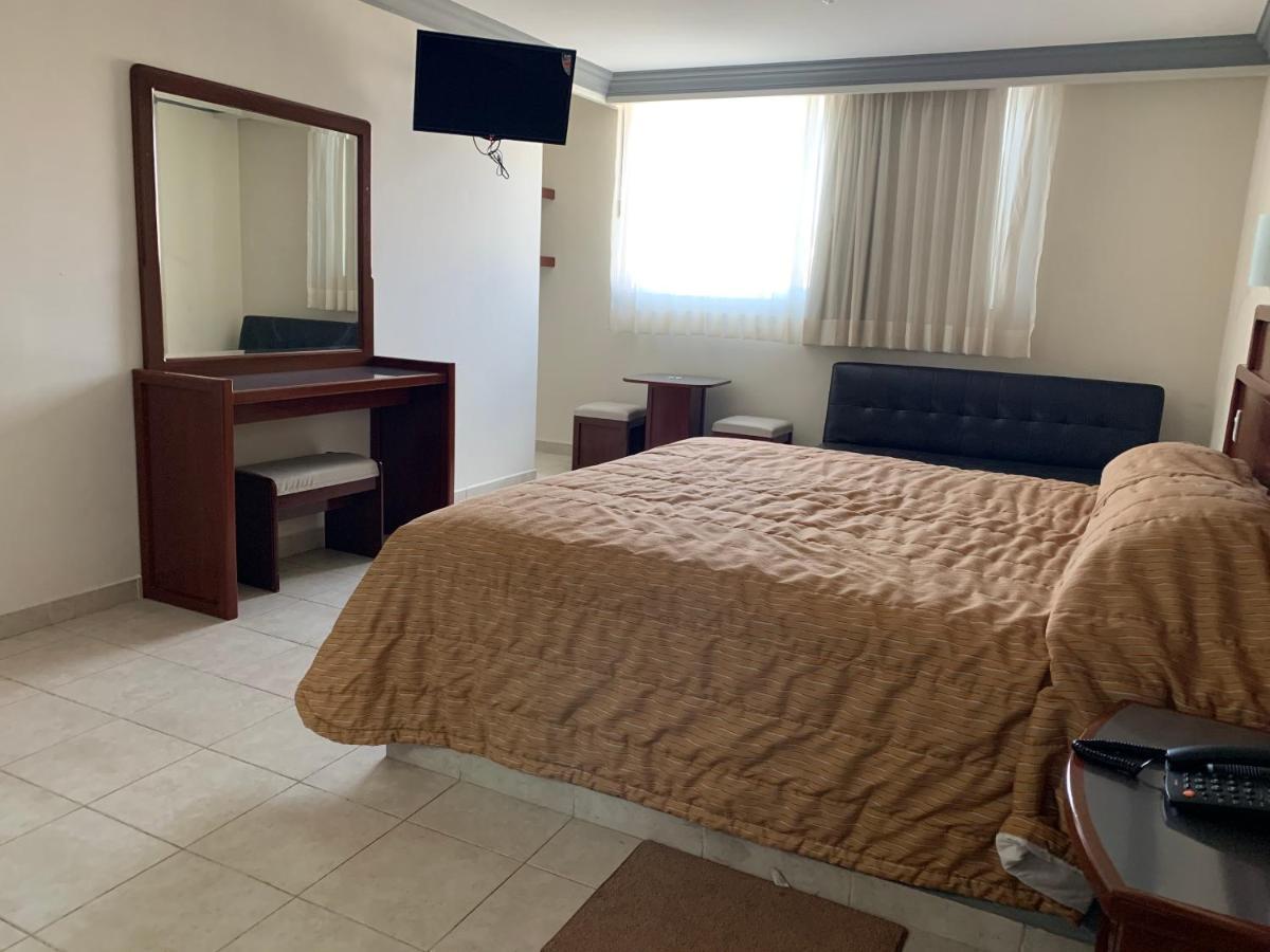 Motel Real Del Sur Moroleon Zewnętrze zdjęcie